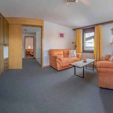 Bergrose Apartment *